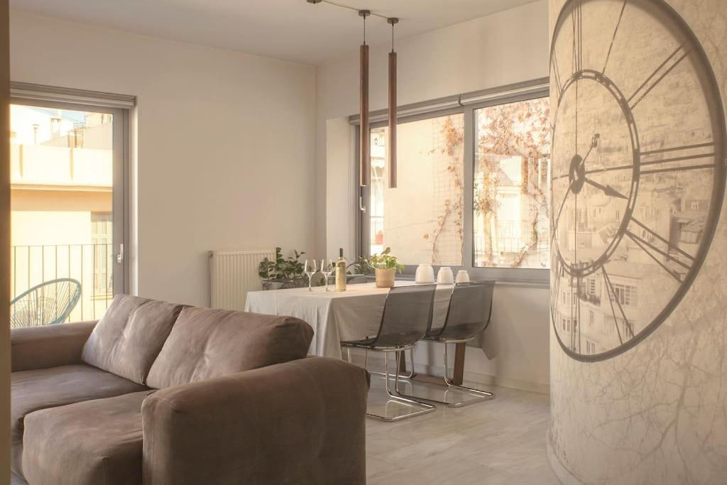 Luxury Apt With Parking-Living Stone Silver Ateny Zewnętrze zdjęcie